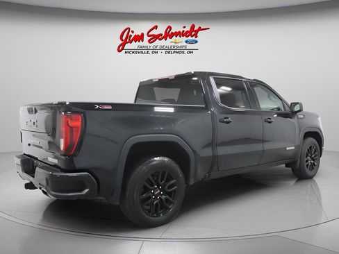 Used 2022 GMC Sierra 1500 Elevation w/ X31 Off-Road Package AWD/4WD image 6