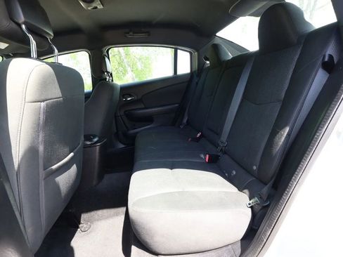 Used 2012 Chrysler 200 Touring FWD image 15