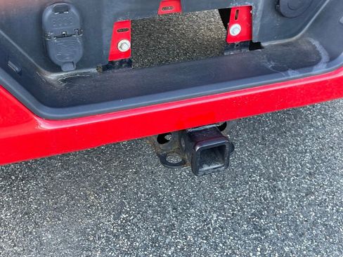 Used 2020 Chevrolet Silverado 1500 Custom w/ Custom Value Package image 29