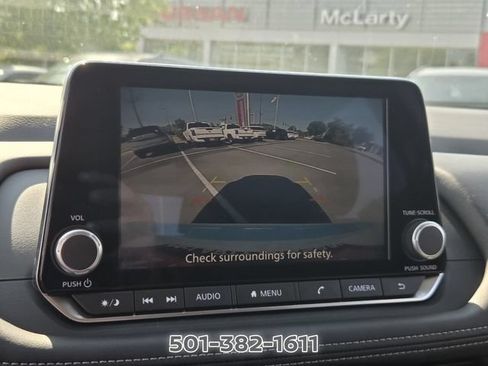 Certified 2026 Nissan Rogue SV FWD image 20