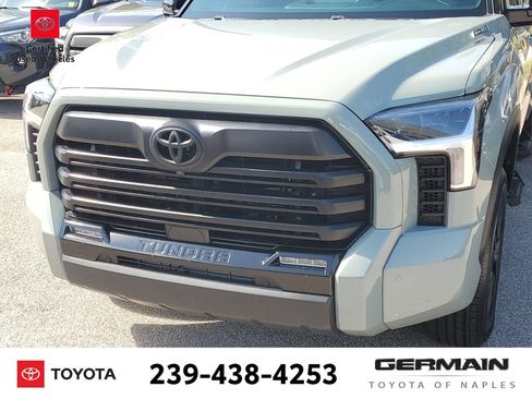Used 2025 Toyota Tundra Limited AWD/4WD image 13