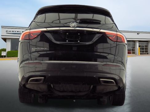 Used 2022 Buick Enclave Premium w/ Experience Buick Package image 6