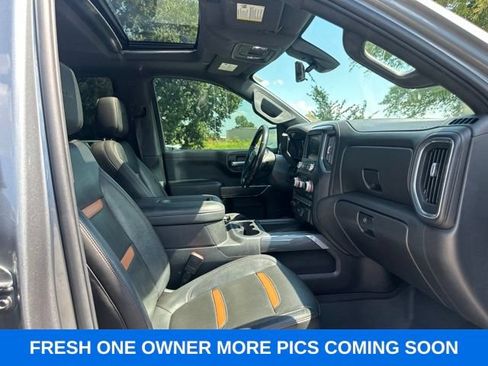 Used 2020 GMC Sierra 1500 AT4 w/ AT4 Premium Package AWD/4WD image 9