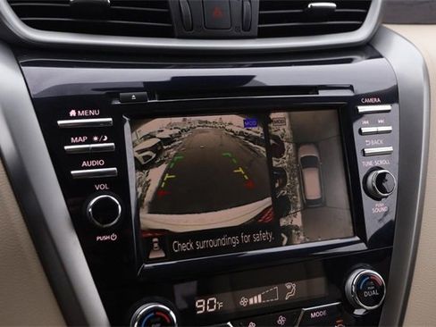 Certified 2024 Nissan Murano Platinum w/ Cargo Package image 18