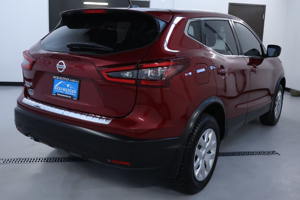 Used 2020 Nissan Rogue Sport S FWD image 7