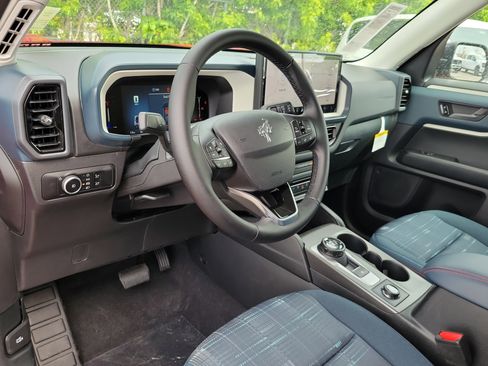 New 2026 Ford Bronco Sport Heritage AWD/4WD image 8