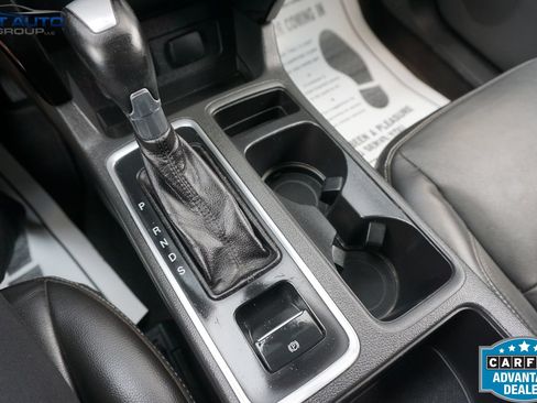 Used 2017 Ford Escape Titanium AWD/4WD image 35