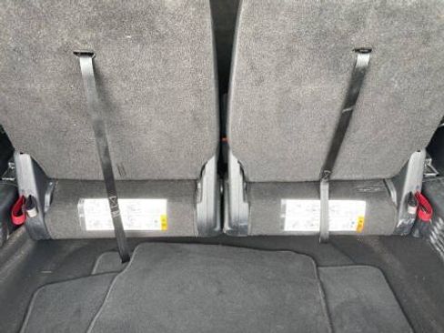 Used 2017 Ford Explorer XLT AWD/4WD image 15
