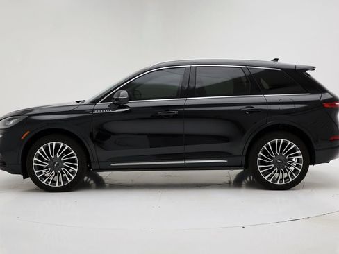Used 2022 Lincoln Corsair Reserve w/ Sport Package AWD/4WD image 6