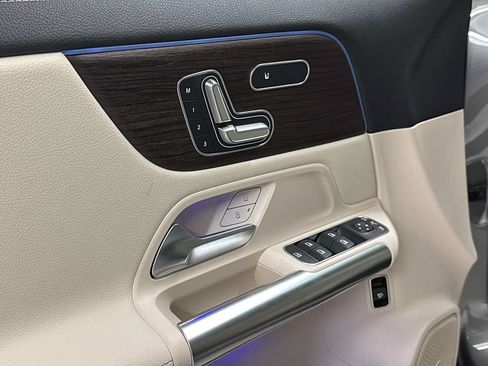 New 2026 Mercedes-Benz GLA 250 4MATIC image 15