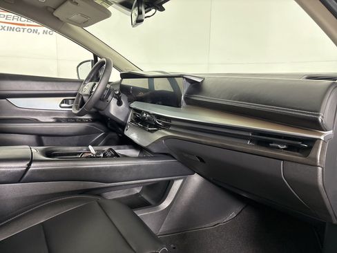 Used 2025 Nissan Murano SL image 32