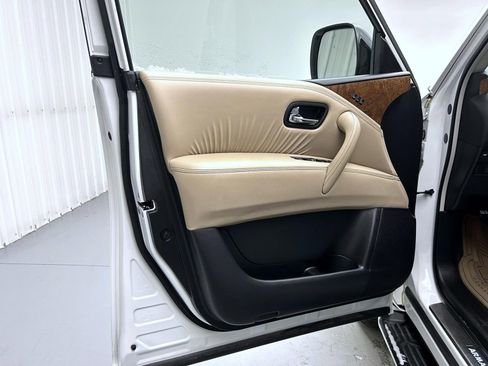 Used 2024 Nissan Armada SL w/ Cargo Package image 9