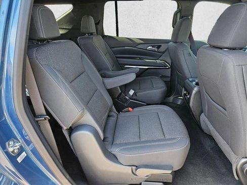 New 2026 Chevrolet Traverse LT FWD image 16