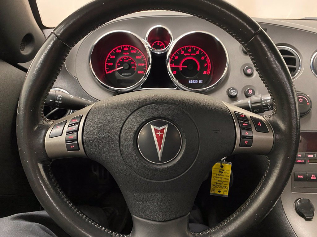 Used 2008 Pontiac Solstice GXP w/ Premium Package RWD image 18