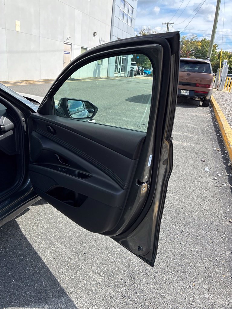 New 2026 Hyundai Elantra SEL Sport FWD image 21