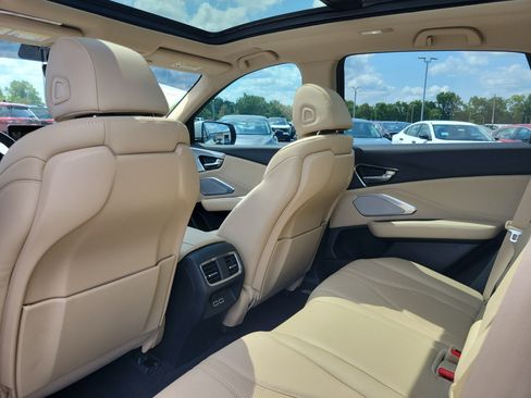Used 2019 Acura RDX AWD w/ Technology Package image 14