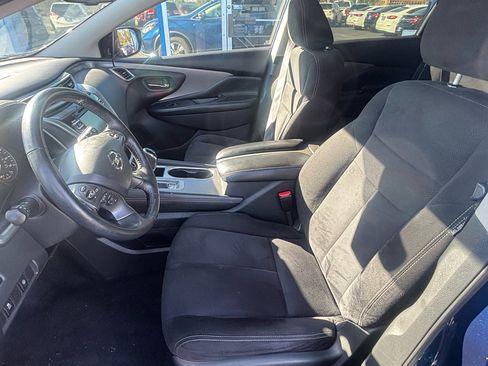 Used 2021 Nissan Murano SV image 8