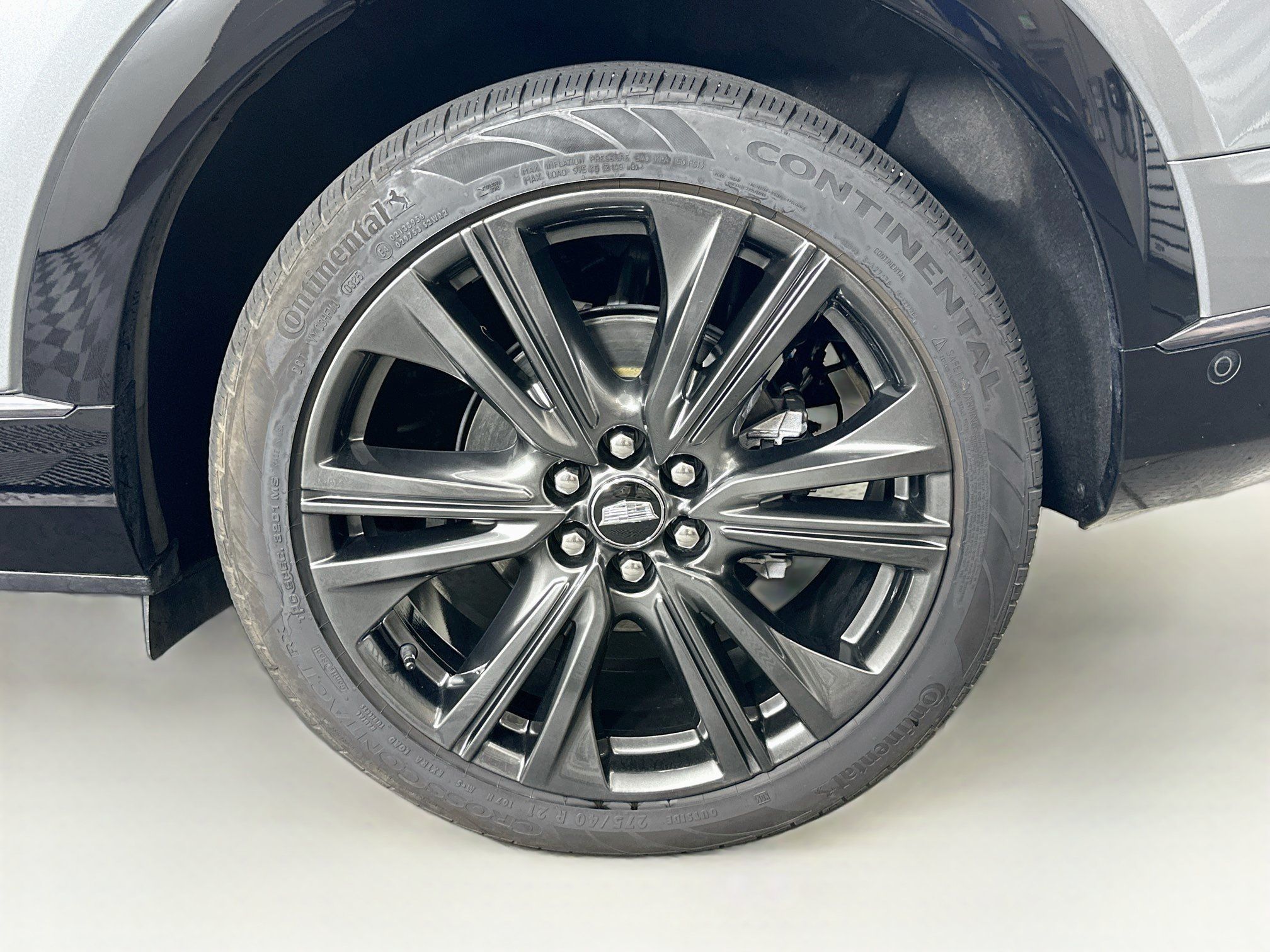 Used 2025 Cadillac Optiq Sport 2 AWD/4WD image 11