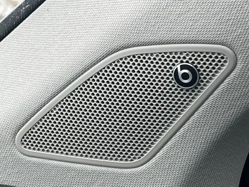 Used 2022 Volkswagen Taos SEL image 24