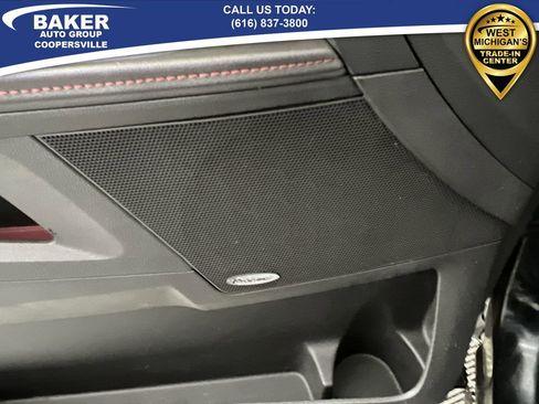 Used 2011 GMC Terrain SLT w/ Cargo Package image 22