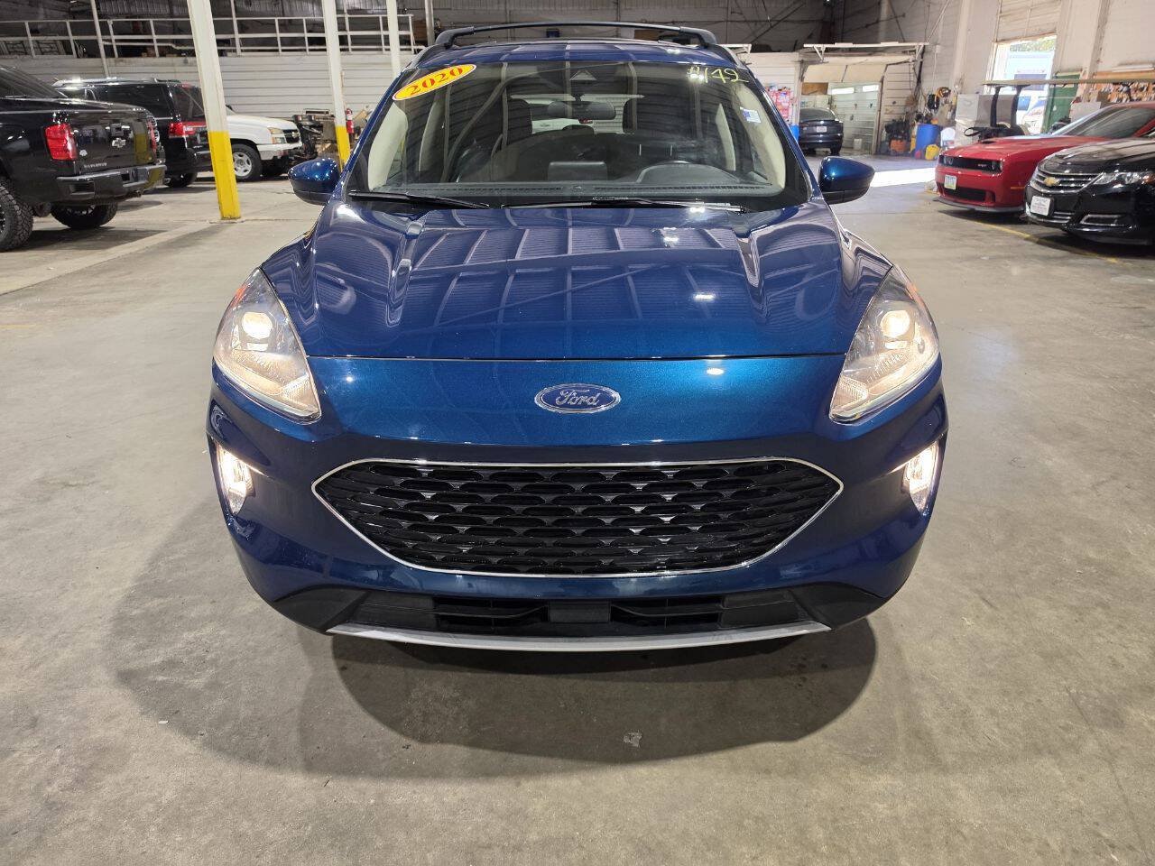 Used 2020 Ford Escape SEL FWD image 18