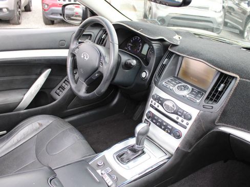 Used 2012 INFINITI G37 Sport w/ Premium Pkg image 16