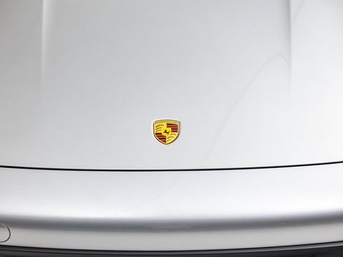 Used 2020 Porsche 911 Carrera image 7