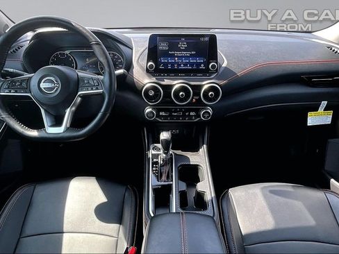 Used 2024 Nissan Sentra SR w/ SR Premium Package FWD image 16