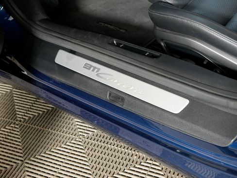 Certified 2024 Porsche 911 Carrera image 17