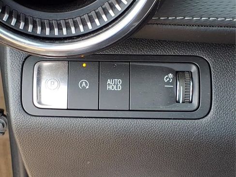 Used 2025 Chevrolet Equinox LT w/ Safety and Technology Package FWD image 17