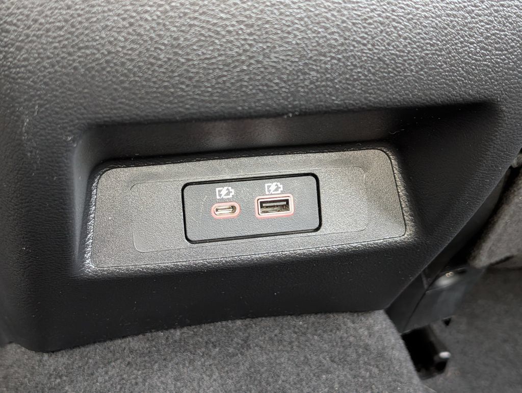 Used 2023 Nissan Altima 2.5 SV AWD/4WD image 19
