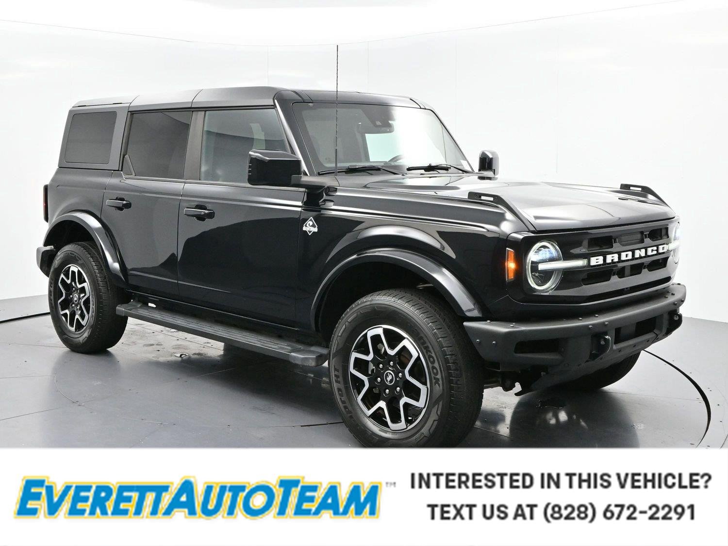 Used 2022 Ford Bronco Outer Banks AWD/4WD image 1
