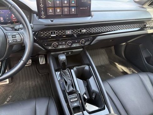 Used 2023 Honda Accord Sport image 25