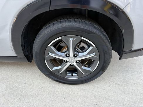 Certified 2024 Honda HR-V EX-L image 29
