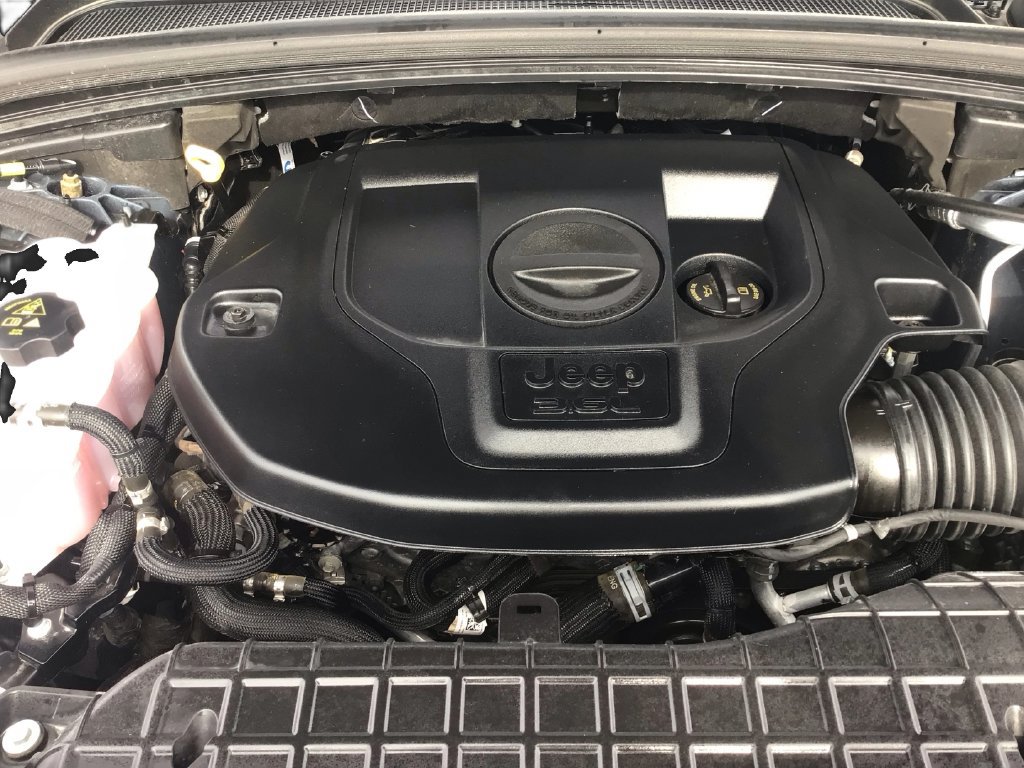 Used 2023 Jeep Grand Cherokee L Overland AWD/4WD image 11