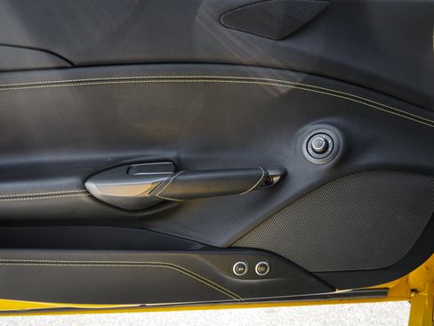Used 2018 Ferrari 488 GTB RWD image 19