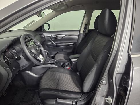 Used 2020 Nissan Rogue S w/ Special Edition Package FWD image 10