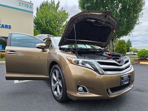 Used 2014 Toyota Venza Limited w/ Tow Prep Package AWD/4WD image 25