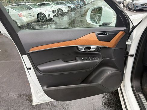 Used 2024 Volvo XC90 B6 Plus w/ Protection Package Premier image 26