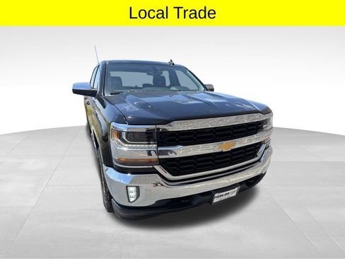 Used 2018 Chevrolet Silverado 1500 LT w/ All Star Edition AWD/4WD image 5
