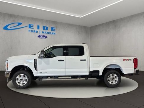 New 2026 Ford F250 XLT w/ FX4 Off-Road Package AWD/4WD image 8