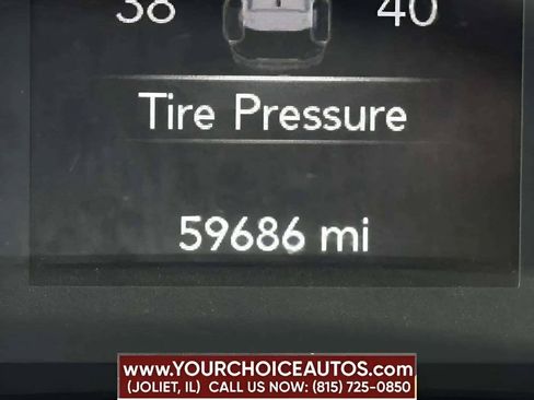 Used 2021 Jeep Cherokee Latitude Plus FWD image 48