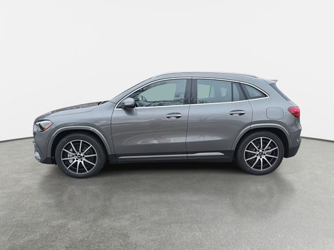 New 2026 Mercedes-Benz GLA 35 AMG 4MATIC image 8