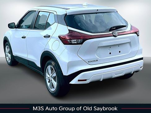 Certified 2024 Nissan Kicks S image 4