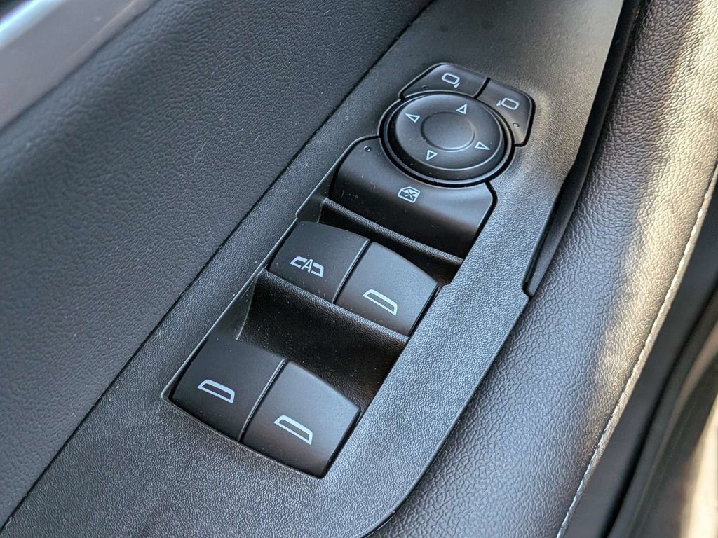 Used 2024 Chevrolet Blazer LT w/ Convenience Package FWD image 25