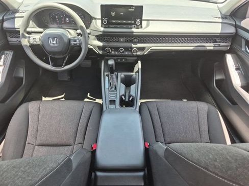 Used 2025 Honda Accord LX image 25