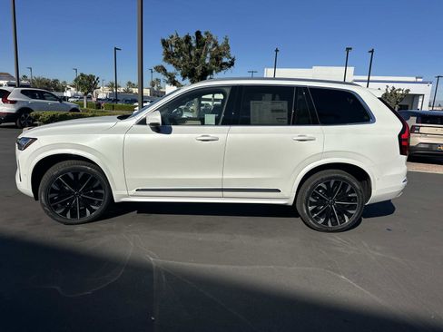 New 2026 Volvo XC90 B6 Plus image 4