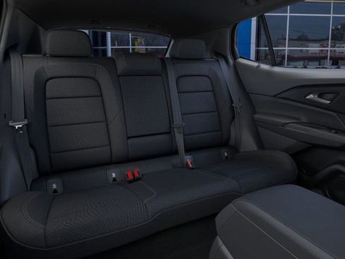 New 2026 Chevrolet Equinox EV LT image 17