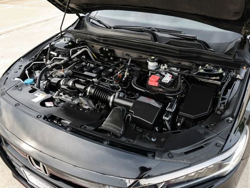 Used 2019 Honda Accord Sport image 53