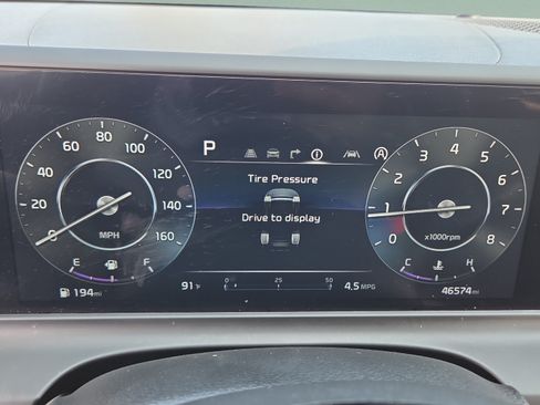 Used 2025 Kia Seltos EX w/ EX Sunroof Package FWD image 24